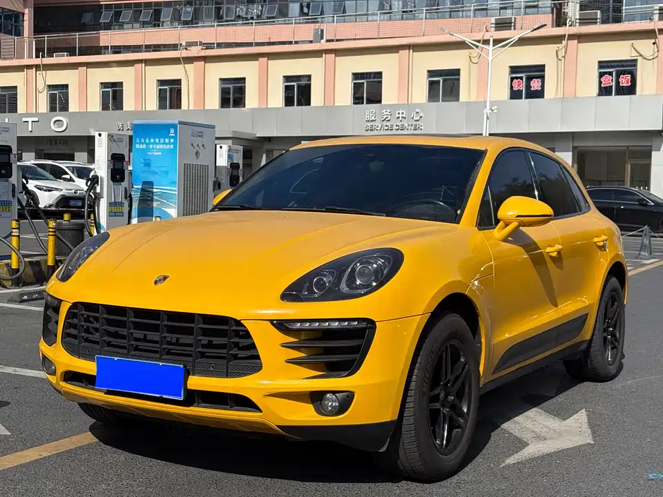 Porsche Macan