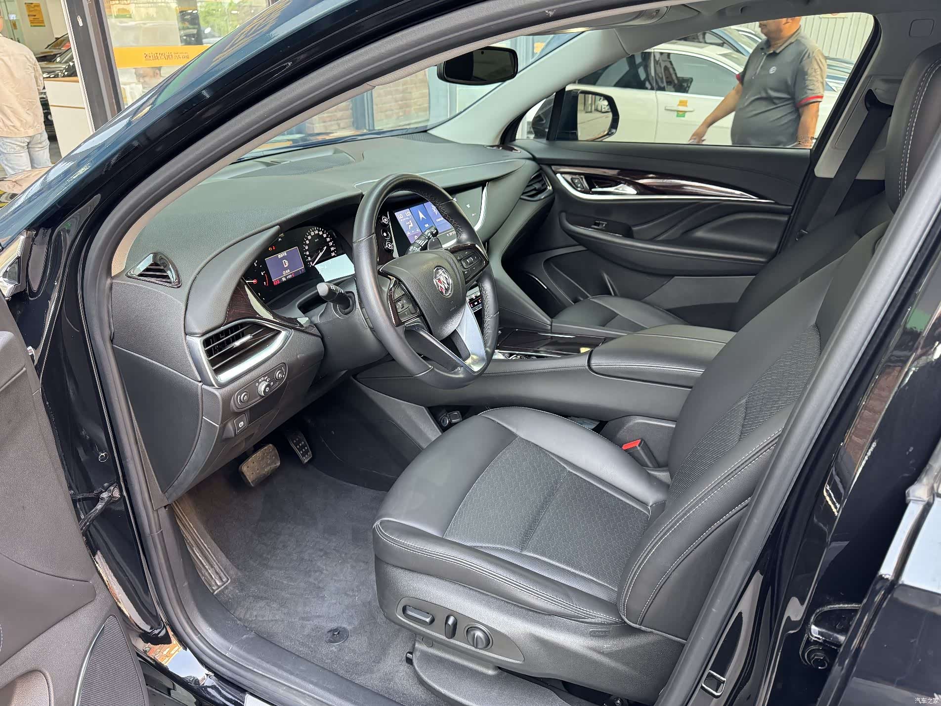 Buick Enclave, 2022 8