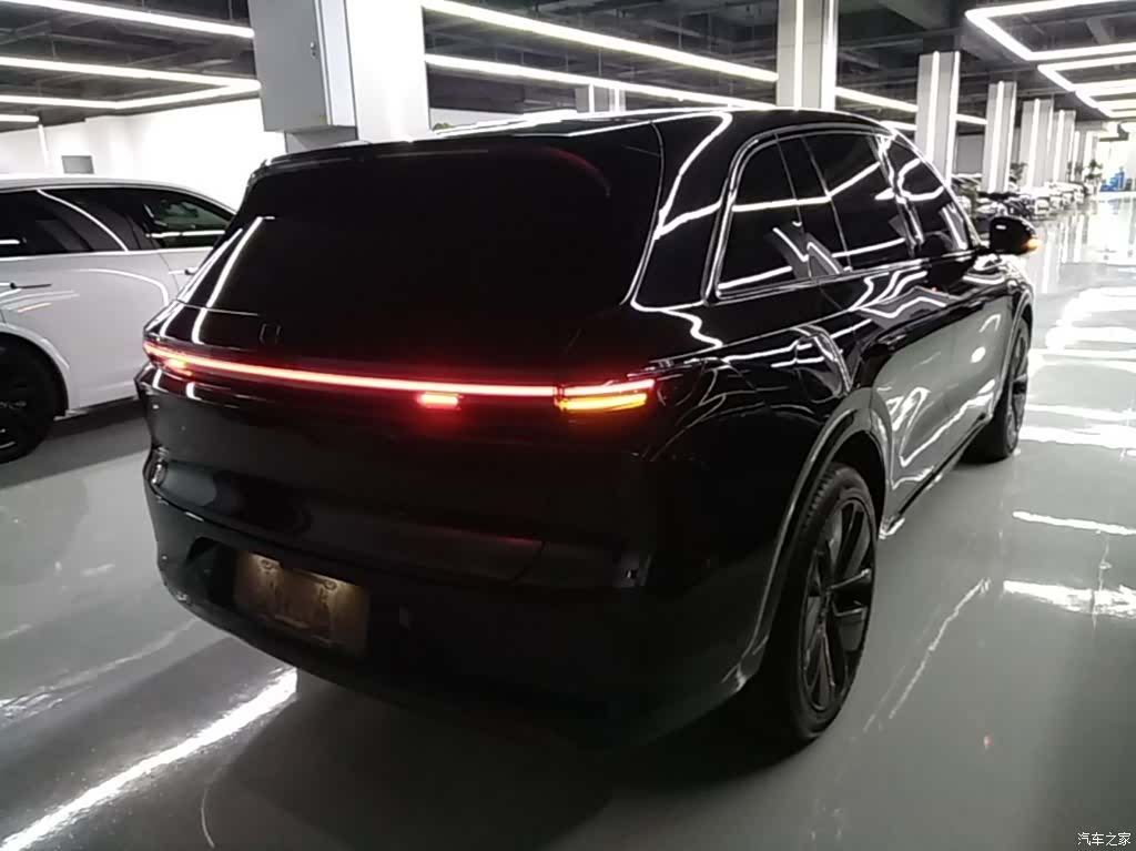 Li Auto L6, 2024 6