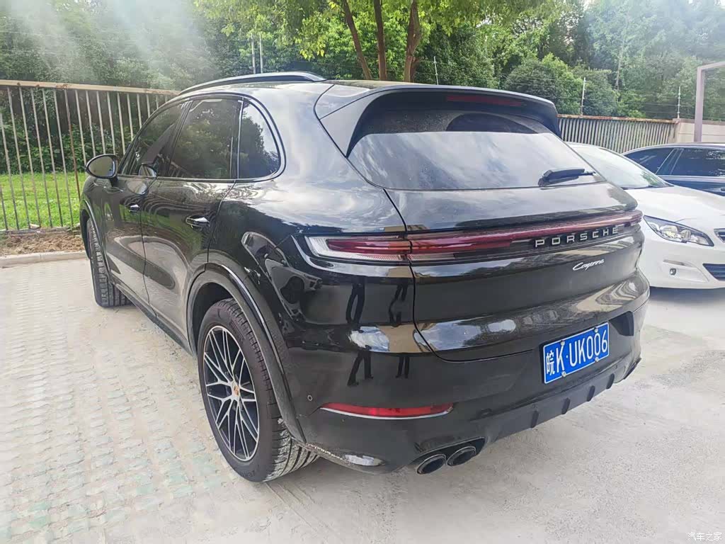 Porsche Cayenne, 2025 3