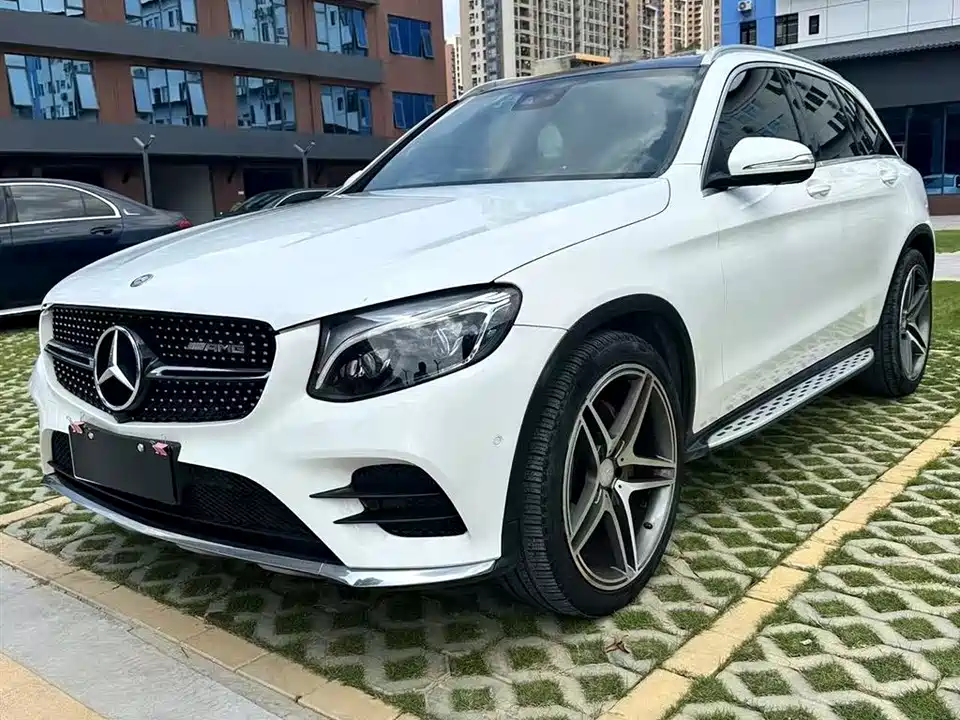 Mercedes-Benz GLC Mercedes-Benz GLC