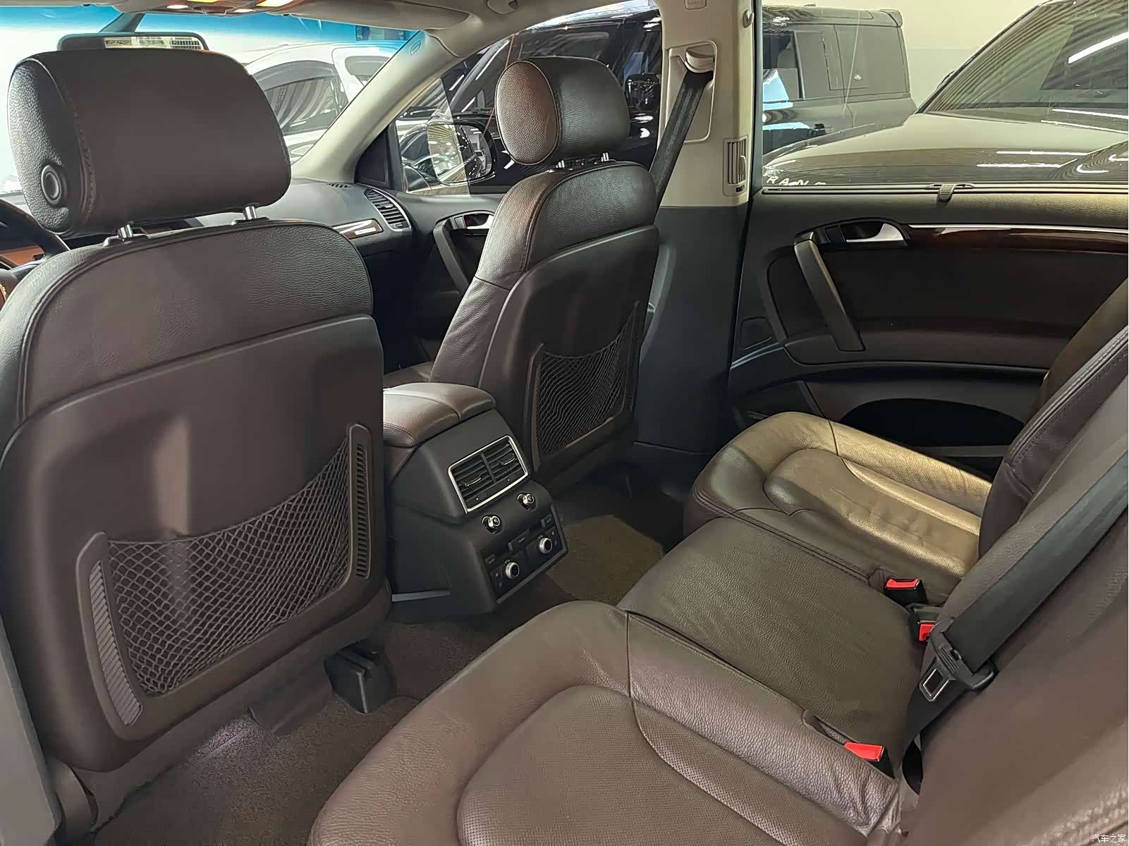 Audi Q7, 2015 8