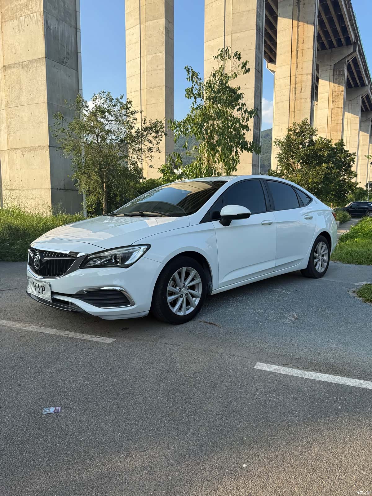 Buick Verano, 2018 1