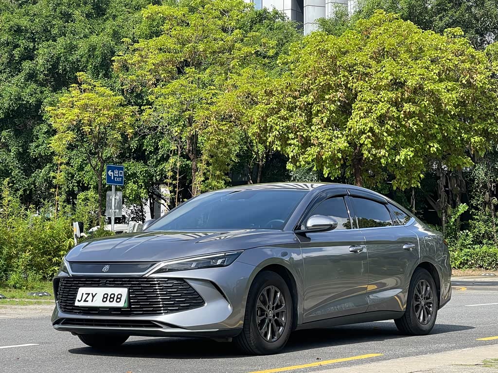 BYD Qin L