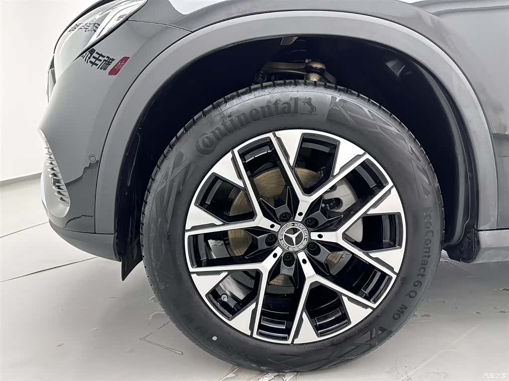Mercedes-Benz GLC, 2025 30