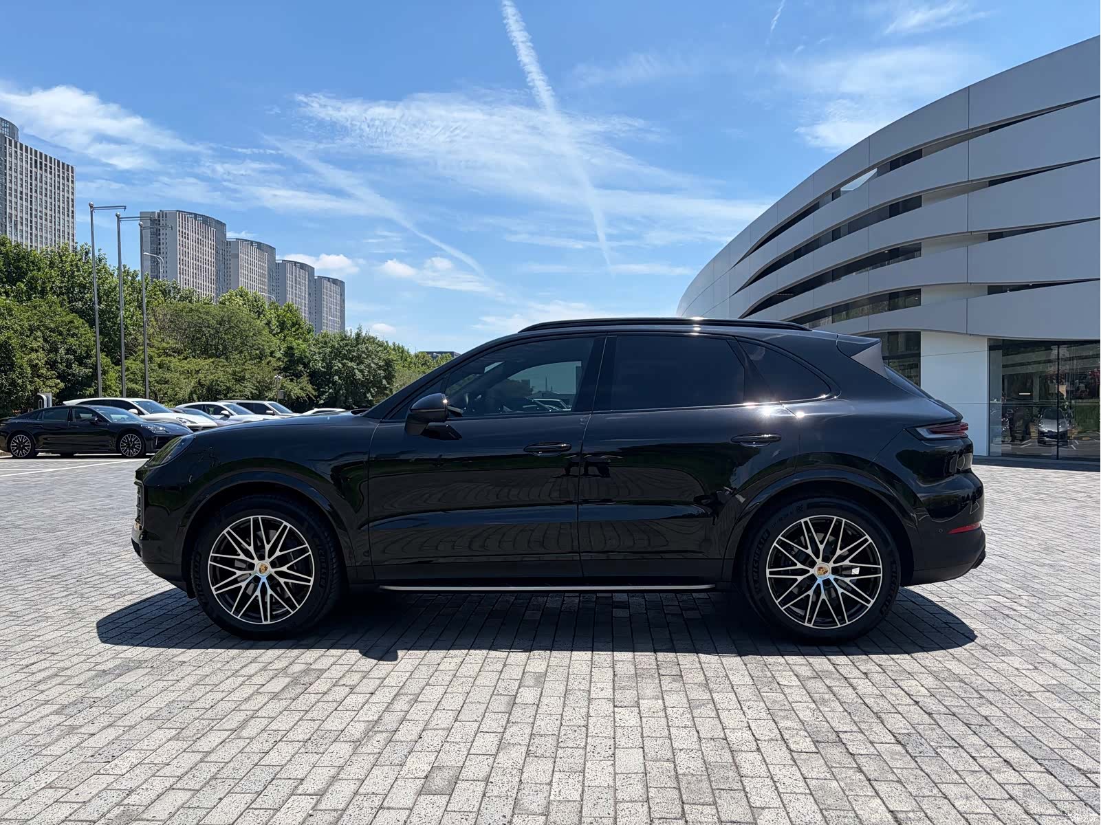 Porsche Cayenne, 2025 3
