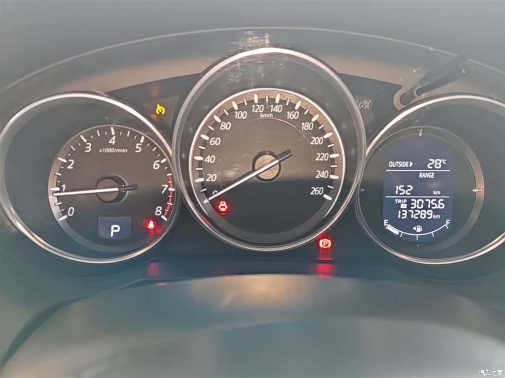 Mazda Atenza, 2017 12