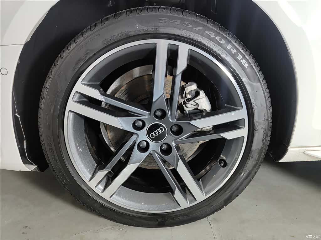 Audi A4L, 2021 14