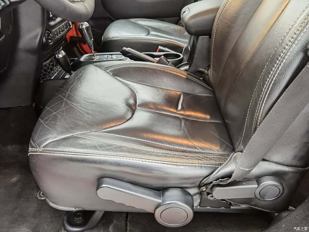 Jeep Wrangler, 2015 20