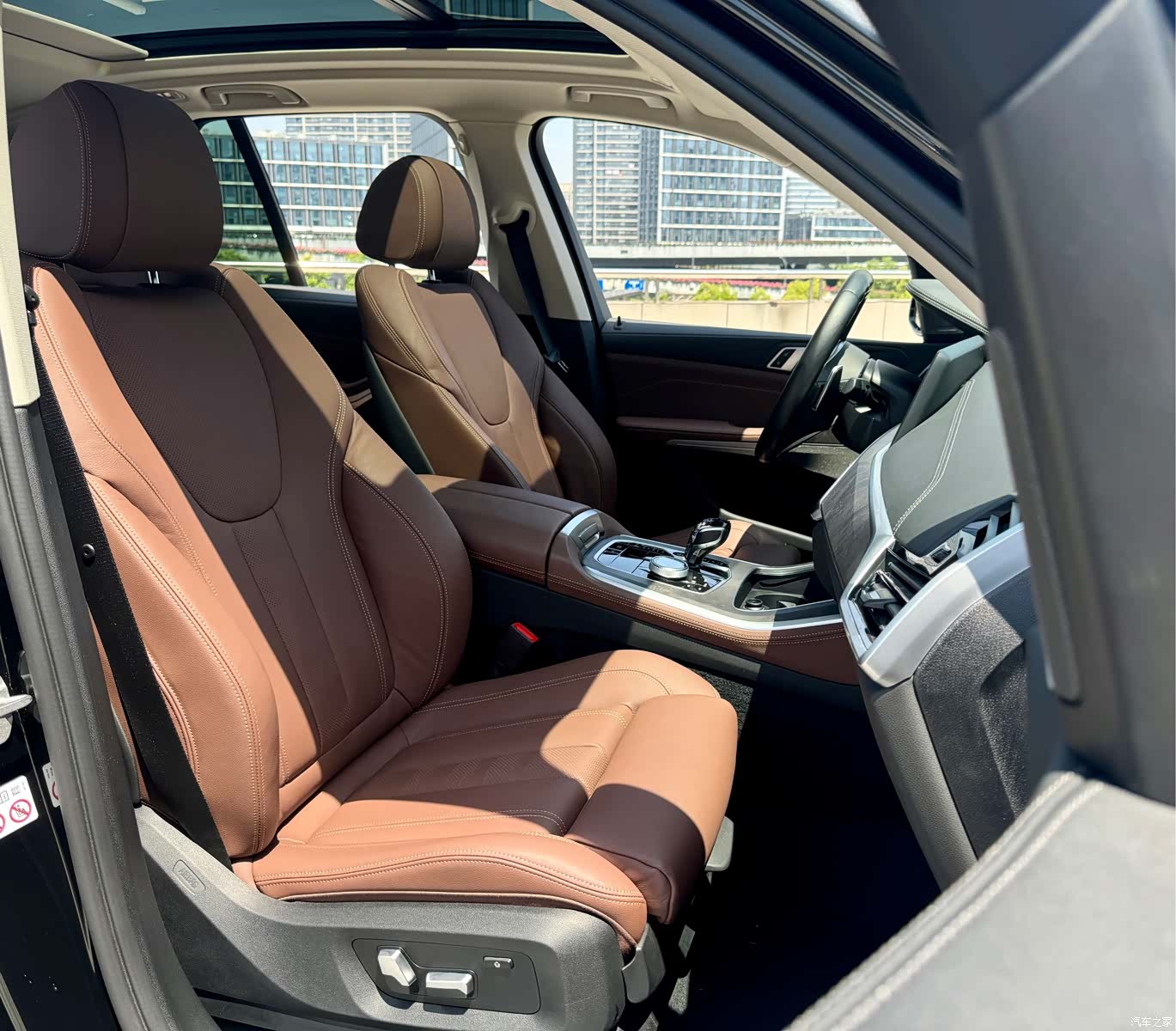 BMW X5, 2021 9