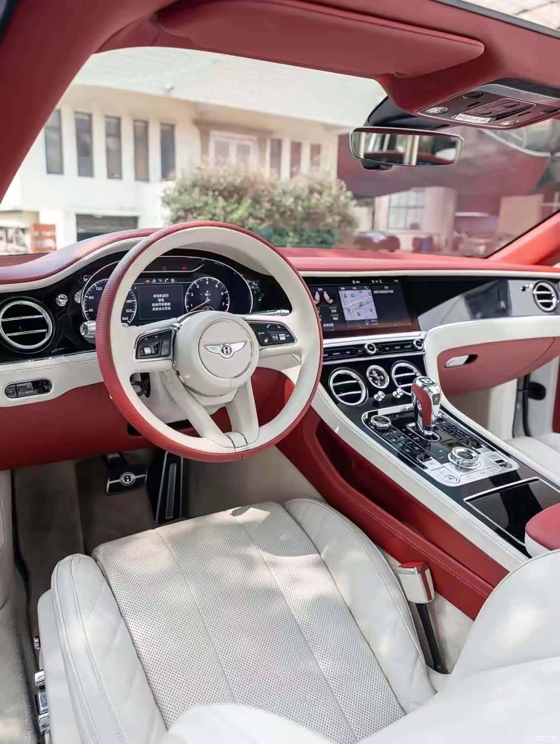 Bentley Continental GT, 2020 4