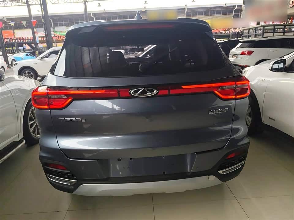 Chery Tiggo 8