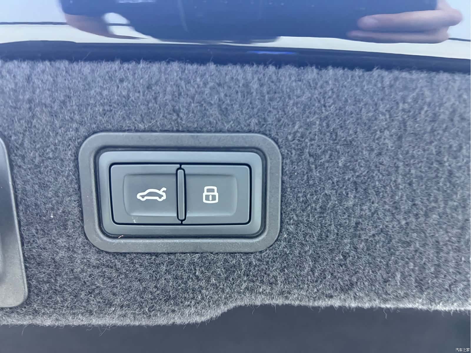 Audi A8L, 2024 25