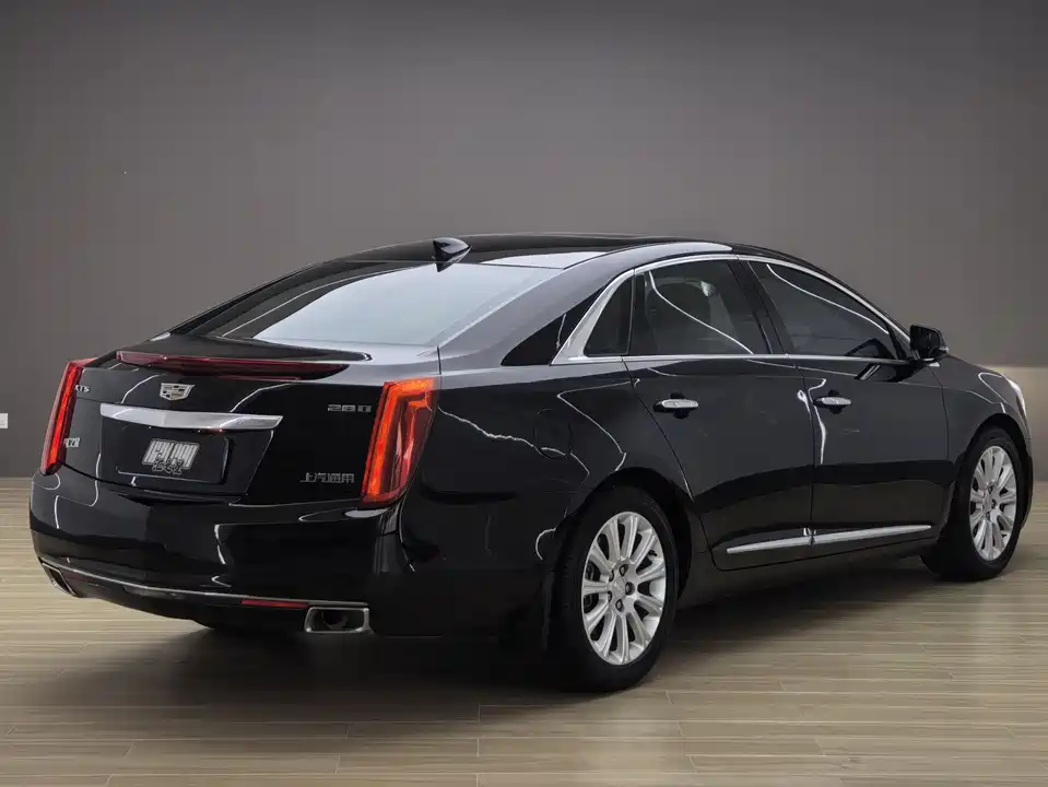 Cadillac XTS