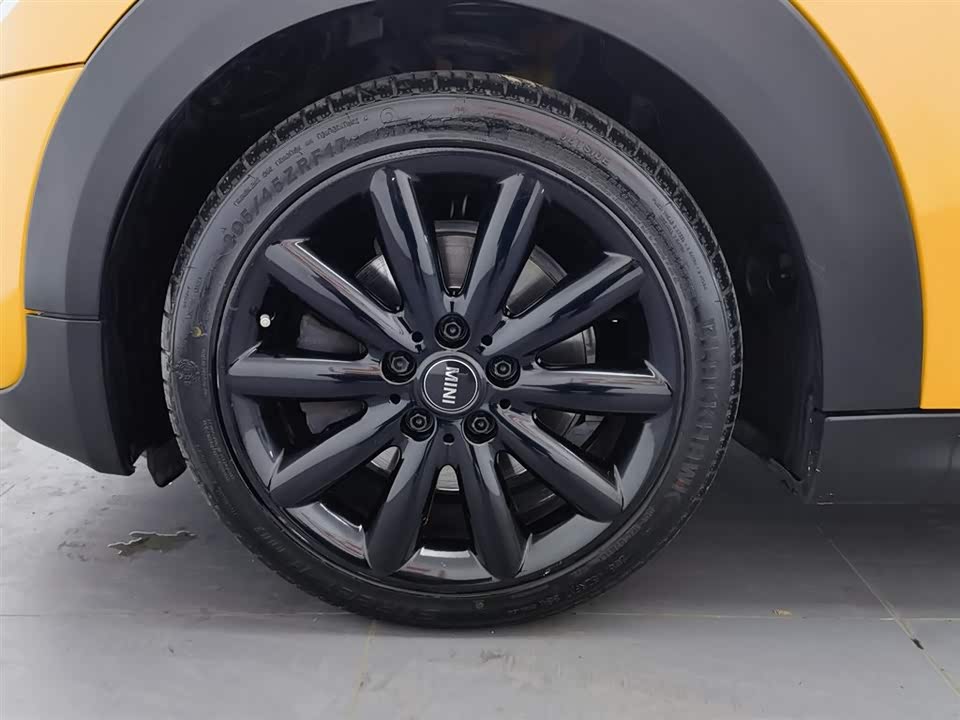 MINI MINI