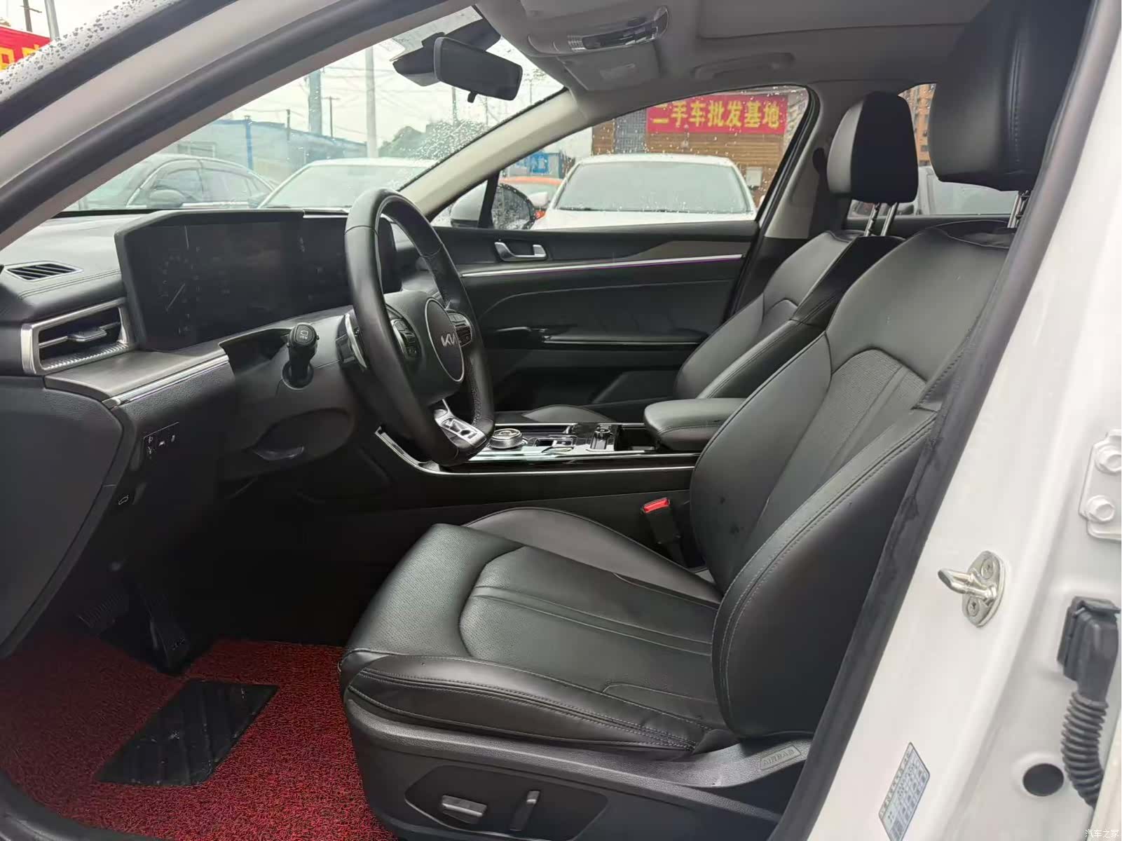 Kia K5, 2022 4