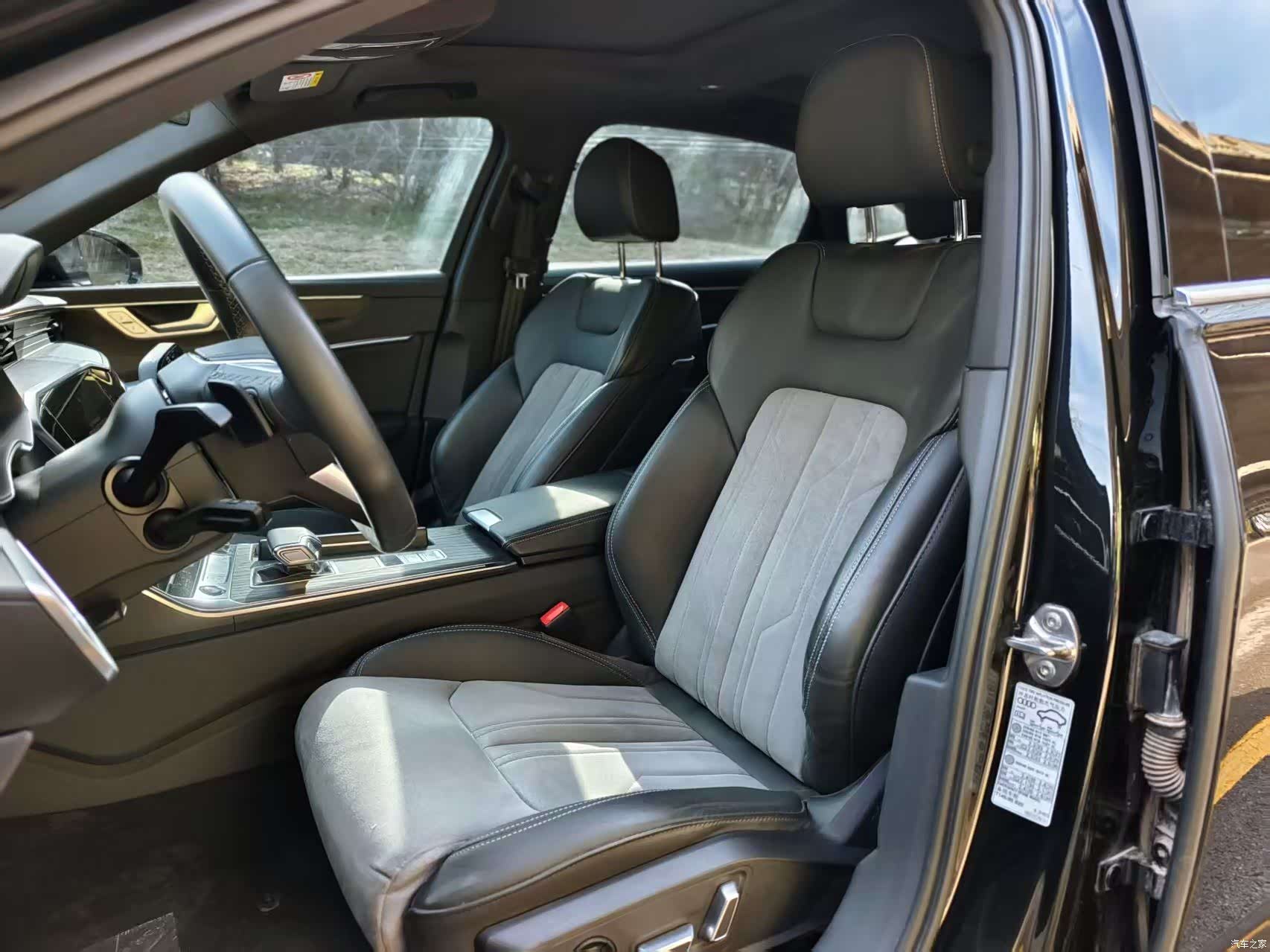 Audi A6L, 2024 4