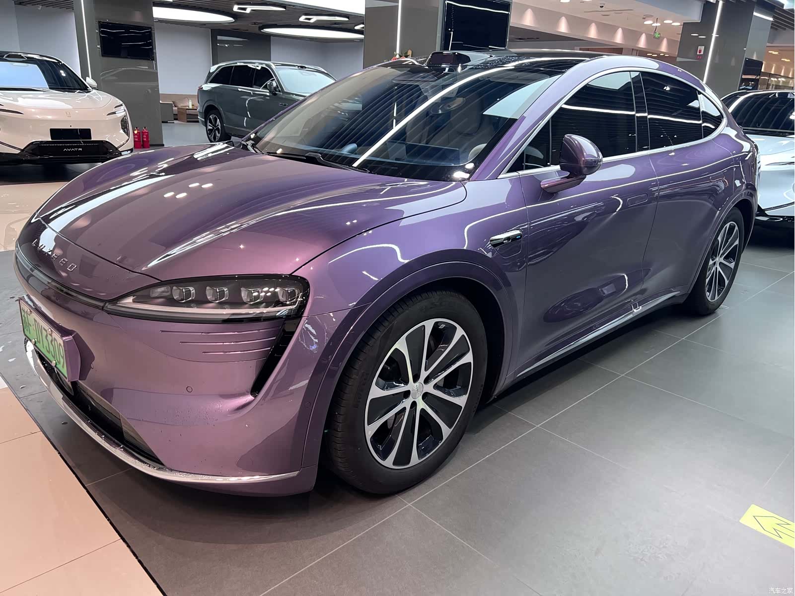 Luxeed R7, 2025 1