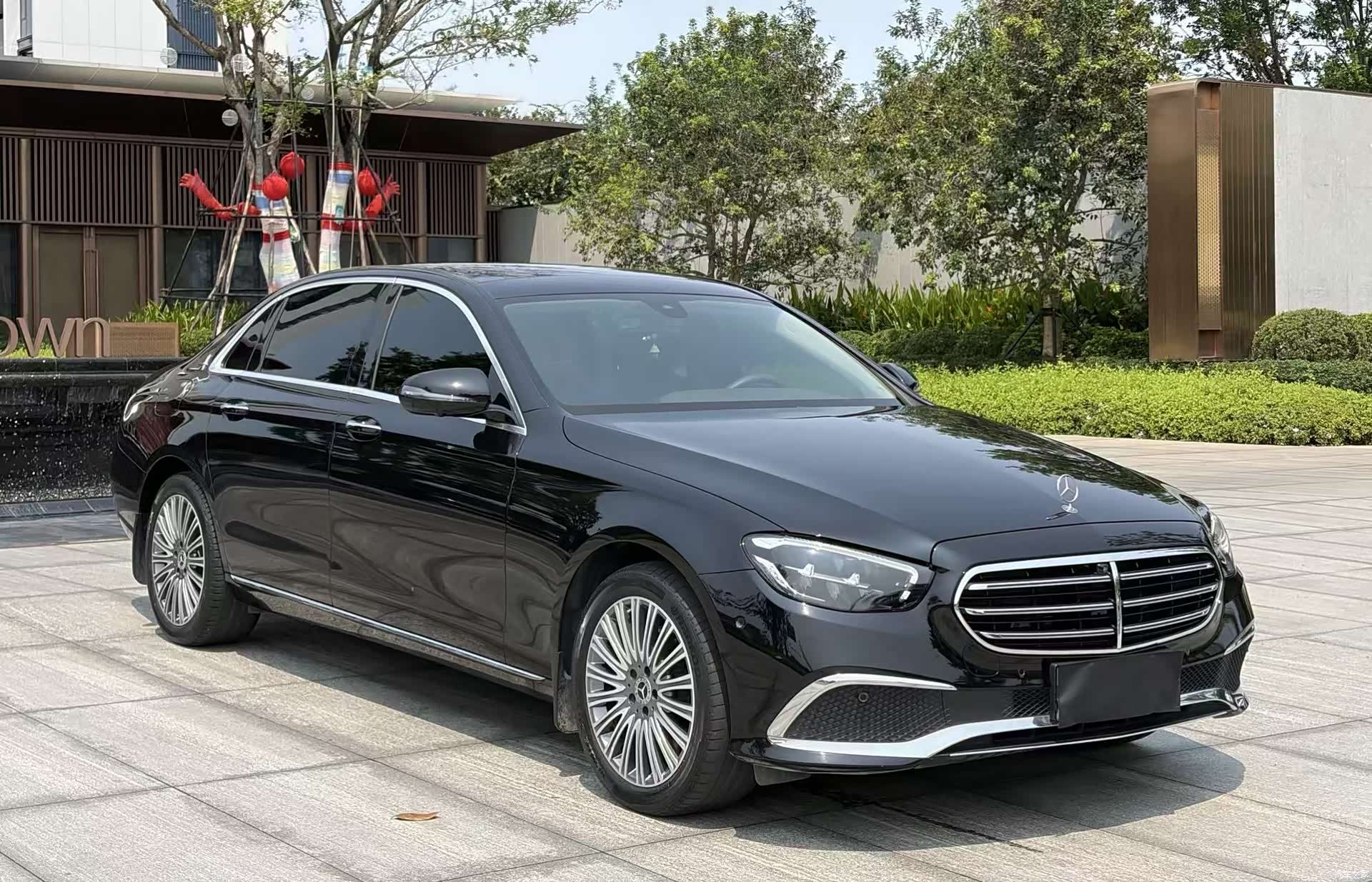 Mercedes-Benz E-Class, 2020 4