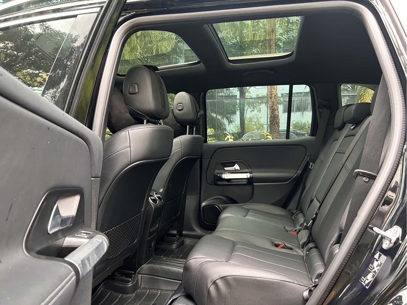 Mercedes-Benz GLB, 2022 8