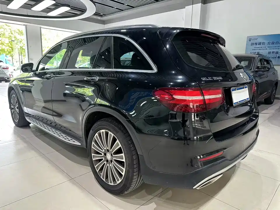 Mercedes-Benz GLC Mercedes-Benz GLC