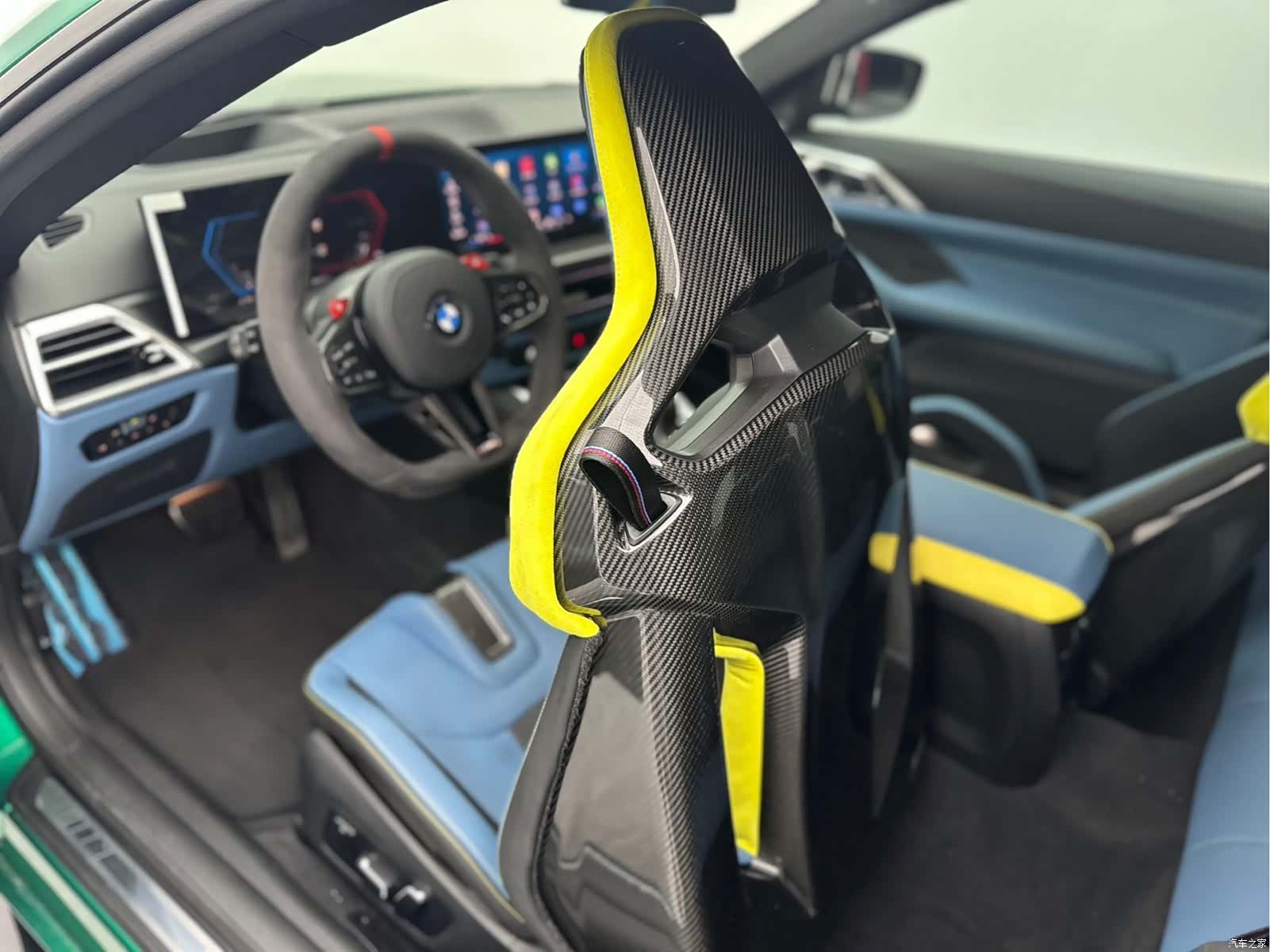 BMW M4, 2025 9
