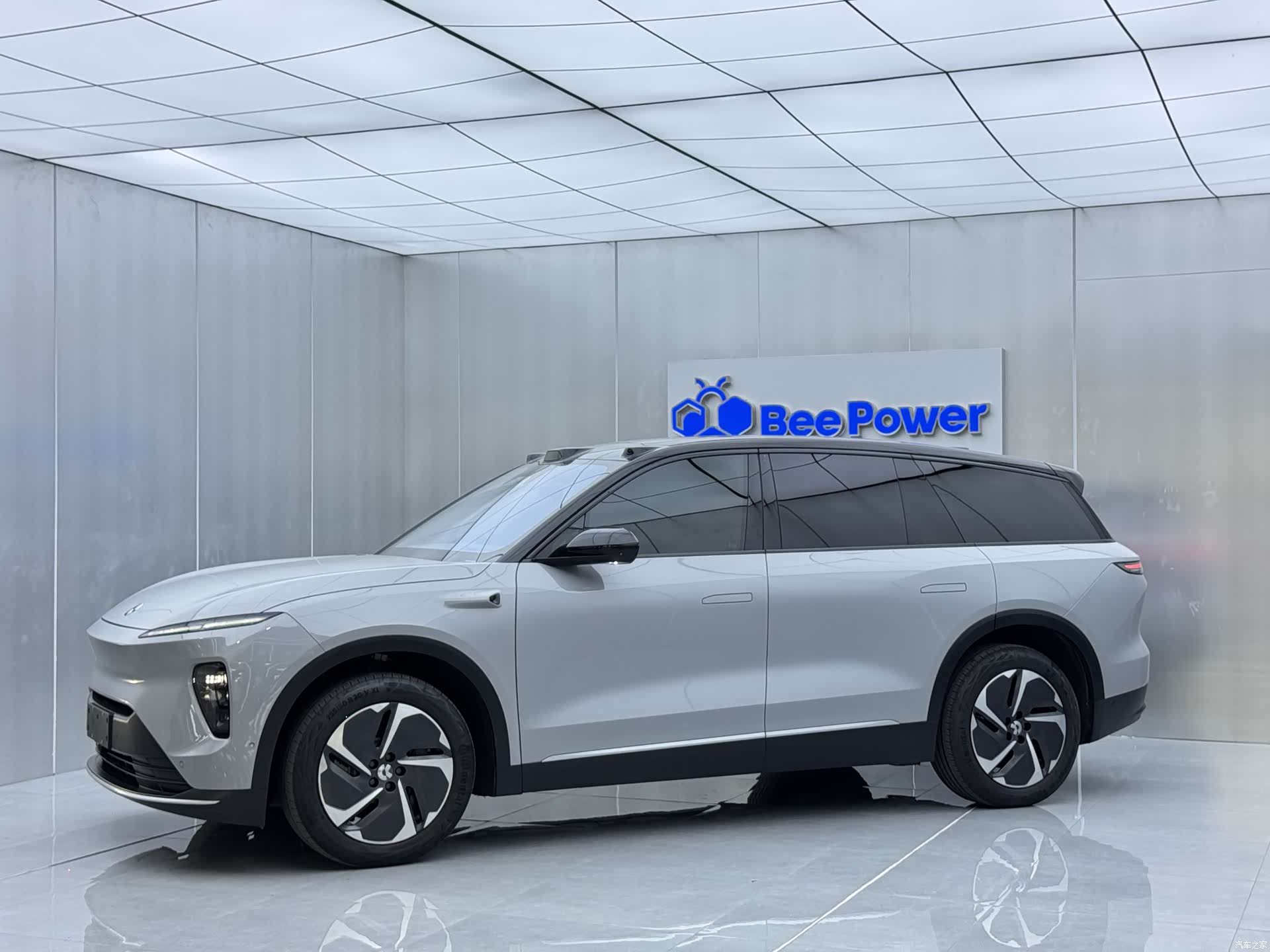 NIO ES8, 2023 4