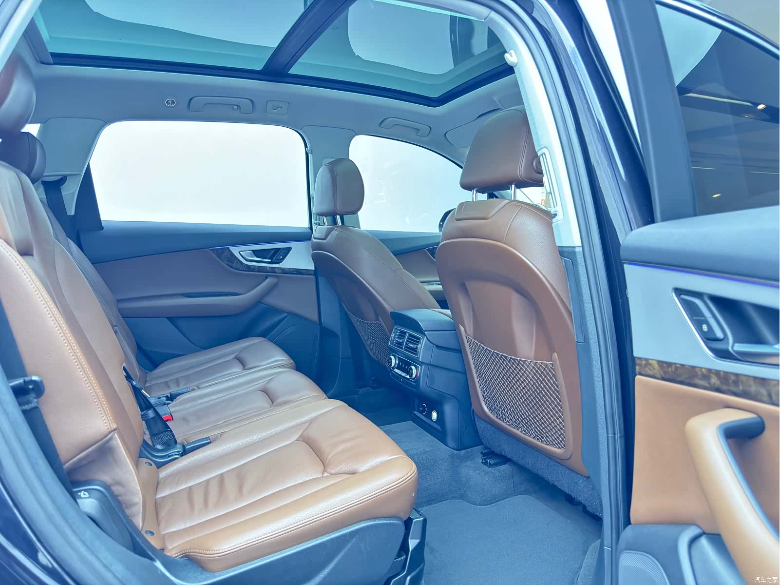 Audi Q7, 2019 11