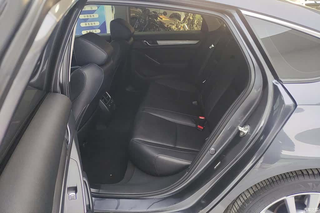 Honda Accord, 2022 11