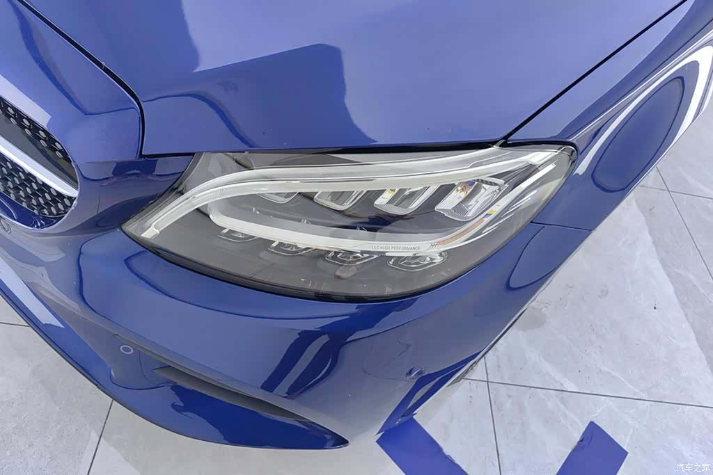 Mercedes-Benz C-Class, 2020 все фото