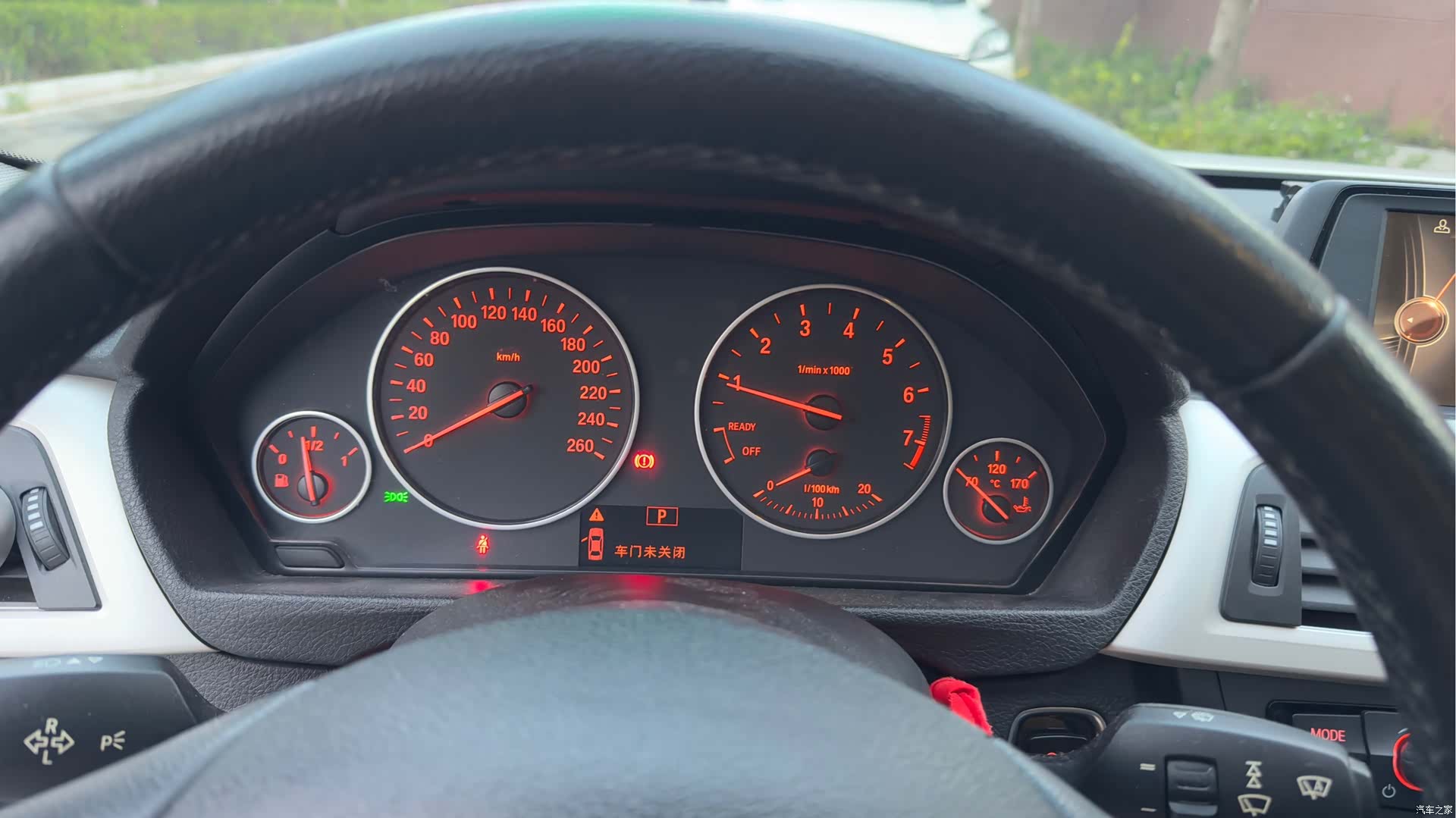 BMW 3 Series, 2015 12