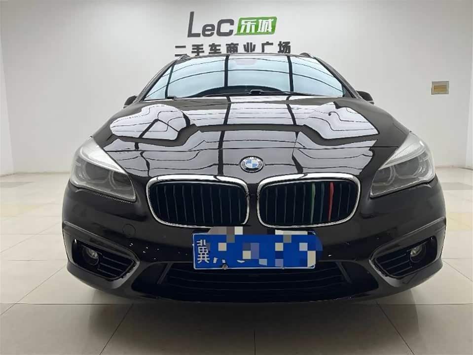 BMW 2 series station wagon