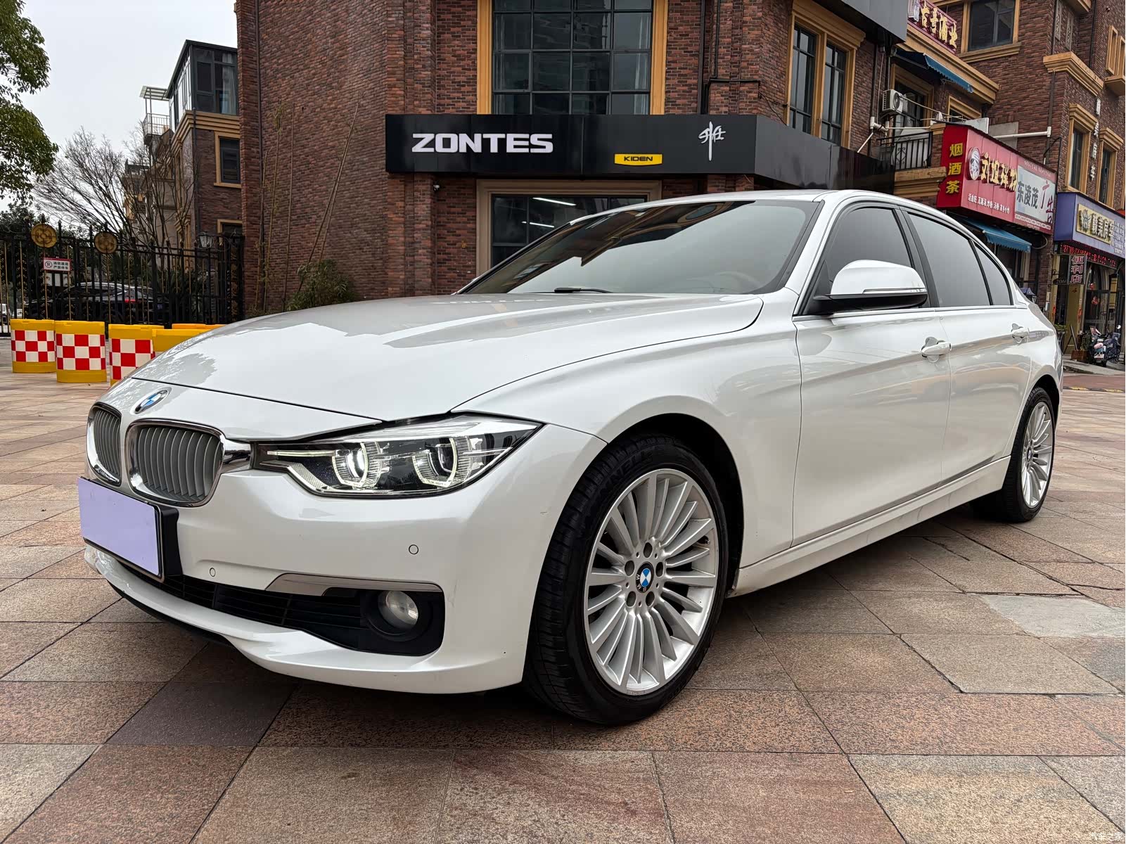 BMW 3 Series, 2018 2