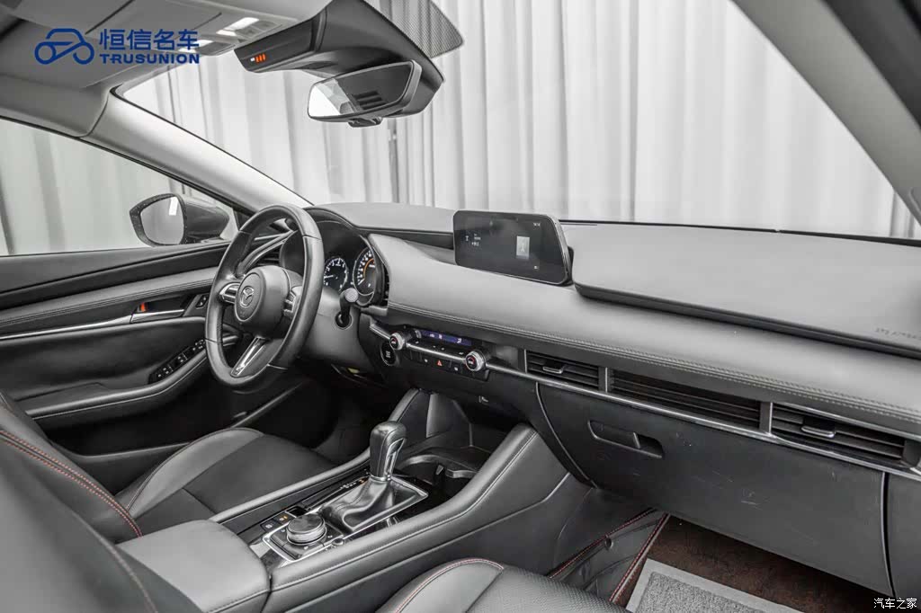 Mazda Mazda3, 2020 14