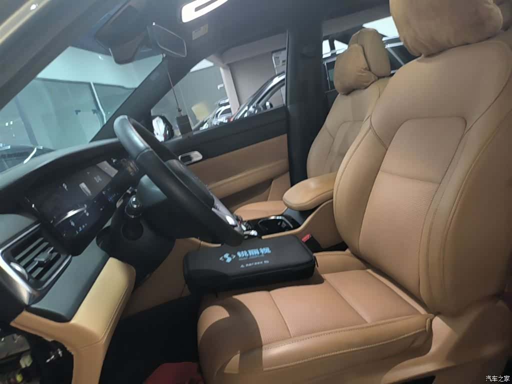 Li Auto ONE, 2021 15