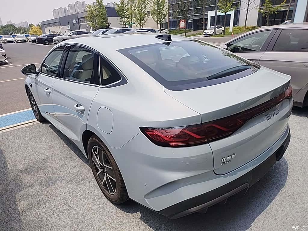 BYD Qin, 2025 все фото