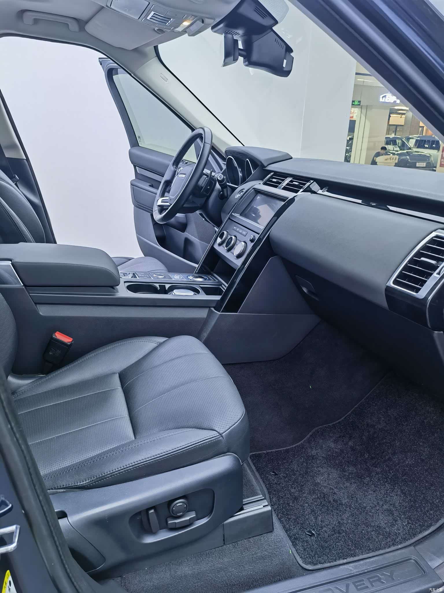 Land Rover Discovery, 2019 11