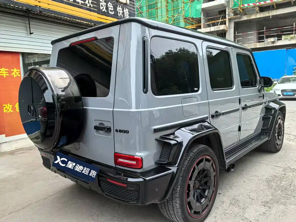 Mercedes-Benz G-class