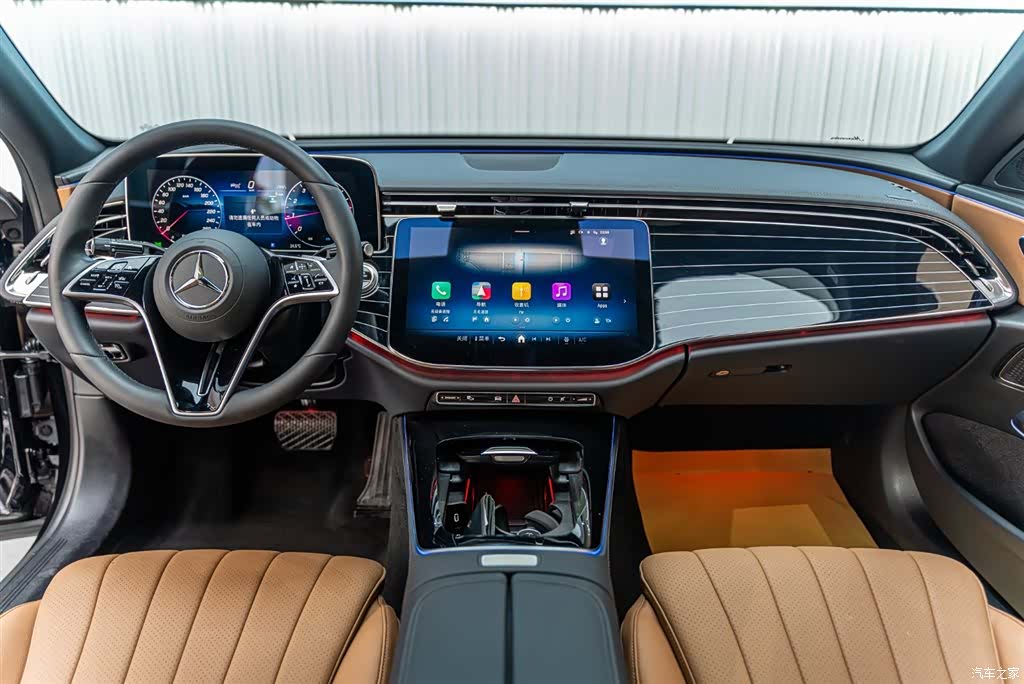 Mercedes-Benz E-Class, 2025 15