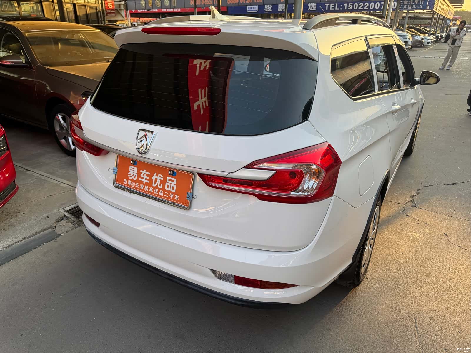 Wuling 310W, 2018 3