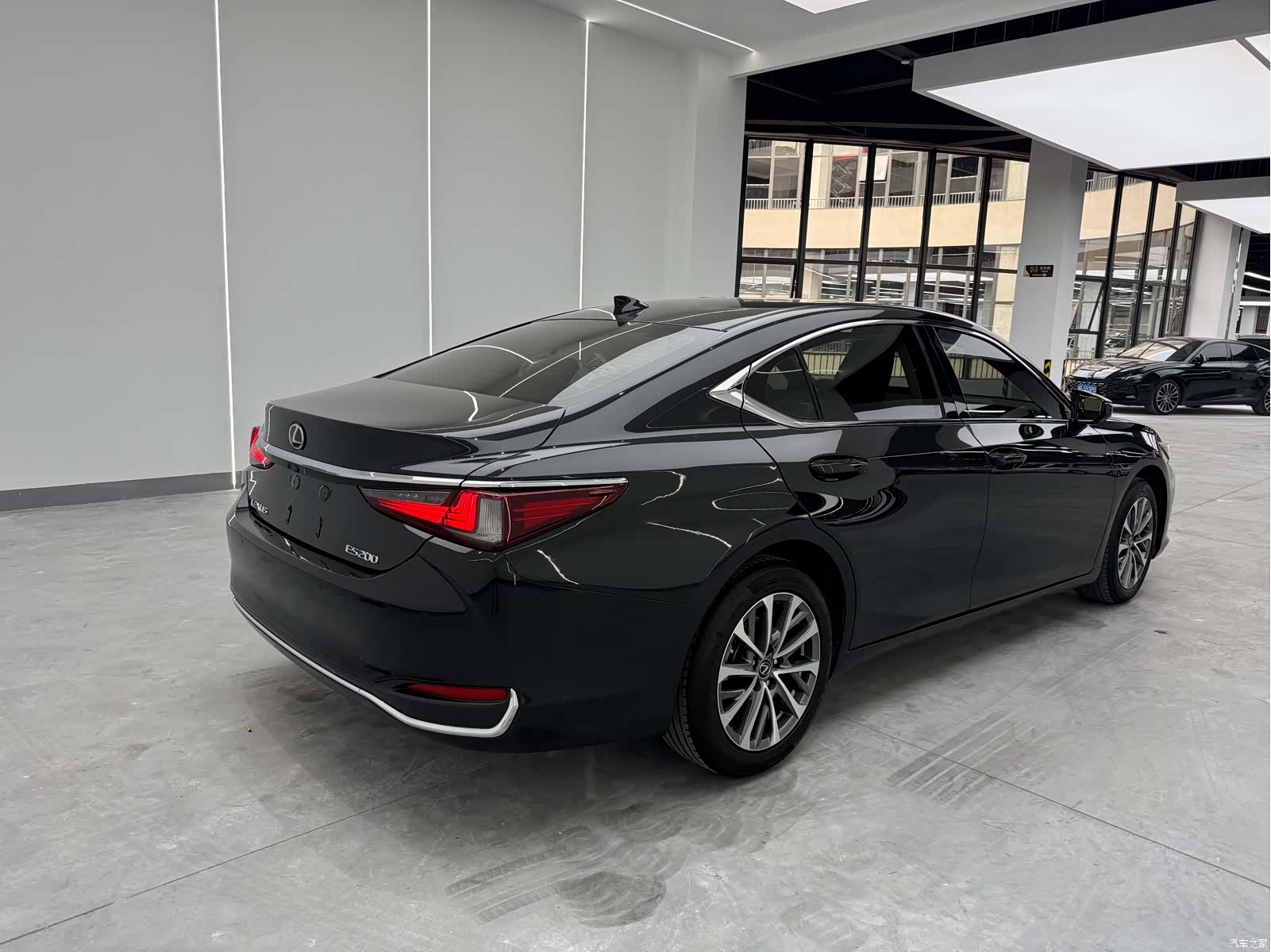 Lexus ES, 2023 15