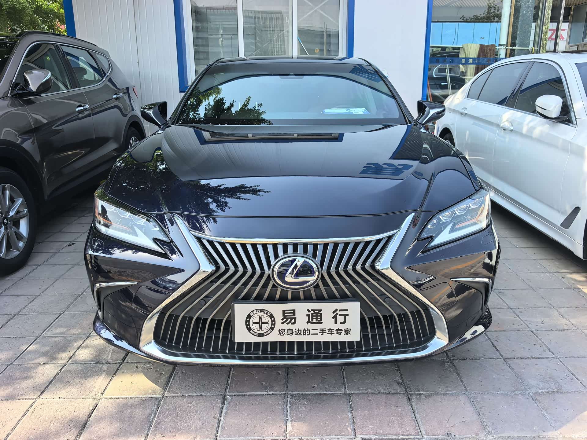 Lexus ES, 2018 2