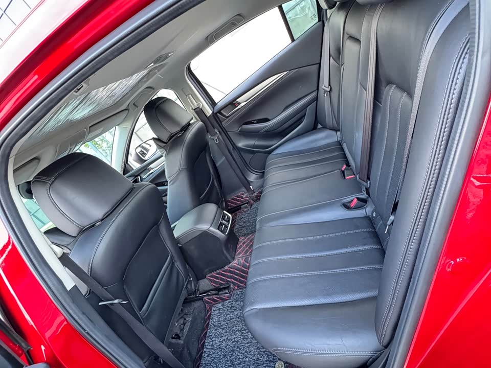 Mazda Atez