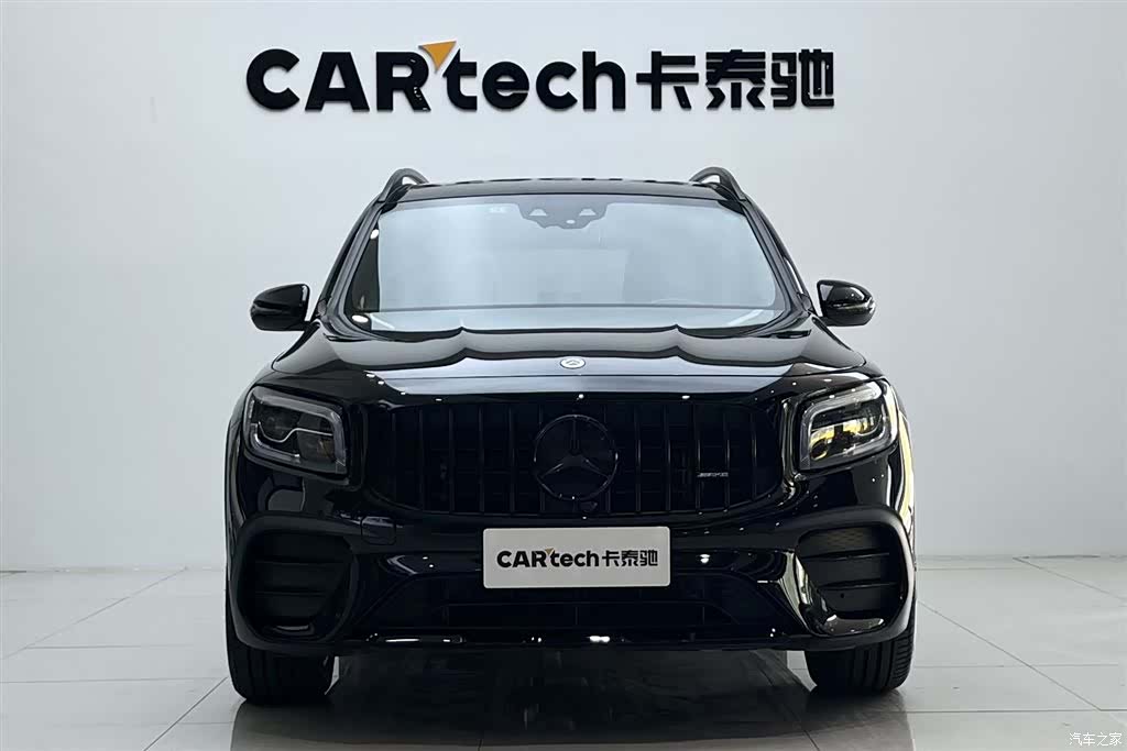 Mercedes-Benz GLB, 2023 2