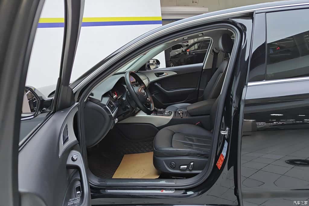 Audi A6L, 2019 9