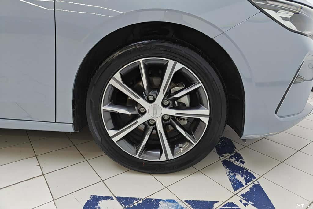 Geely Emgrand, 2024 6
