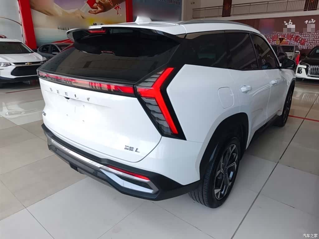 Geely Boyue, 2023 7