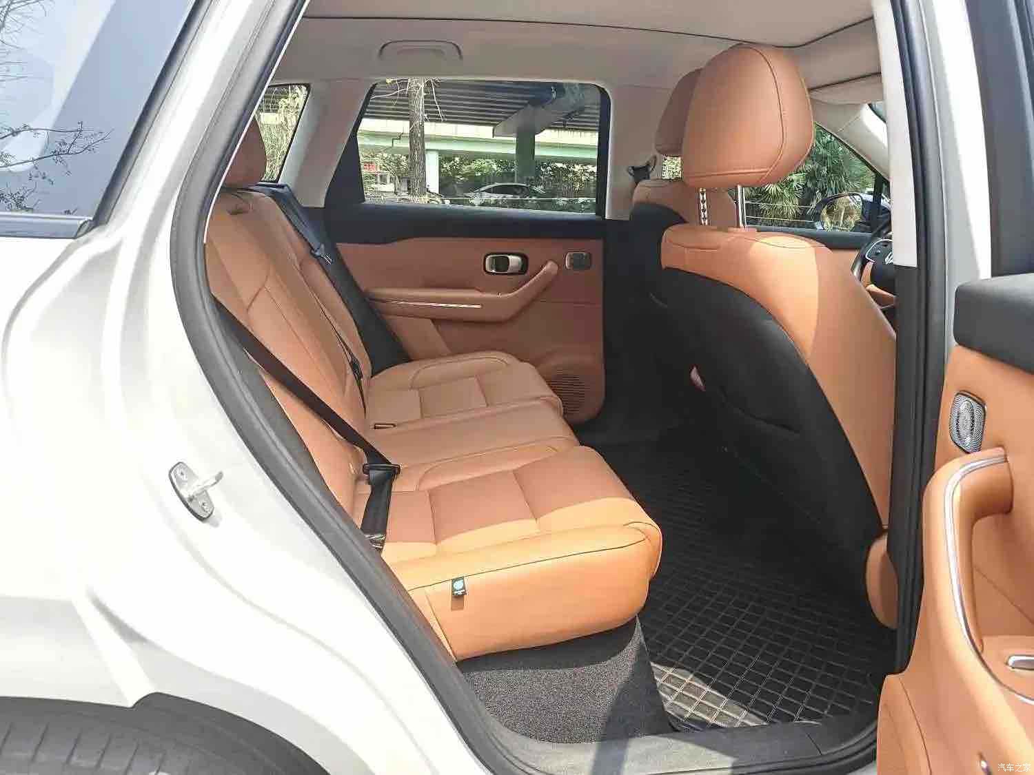 Leapmotor C10, 2025 7