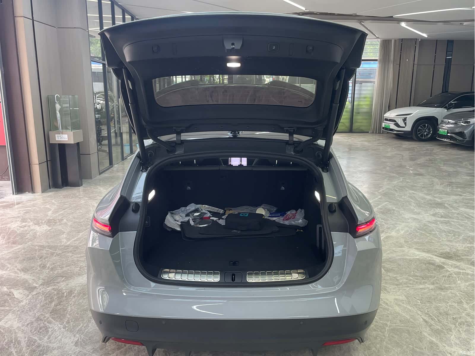 NIO ET5, 2024 8