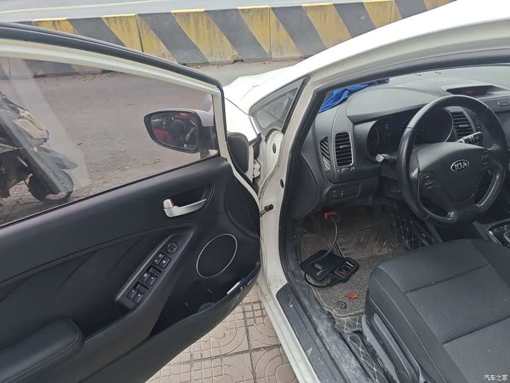 Kia K3, 2016 12